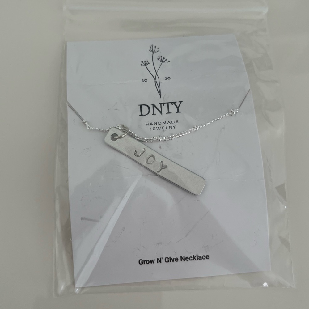 New handmade silver necklace